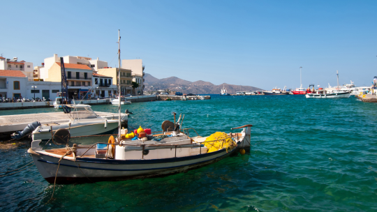 Creta Nascosta: Spiagge Segrete e Eco-Resort da Sogno